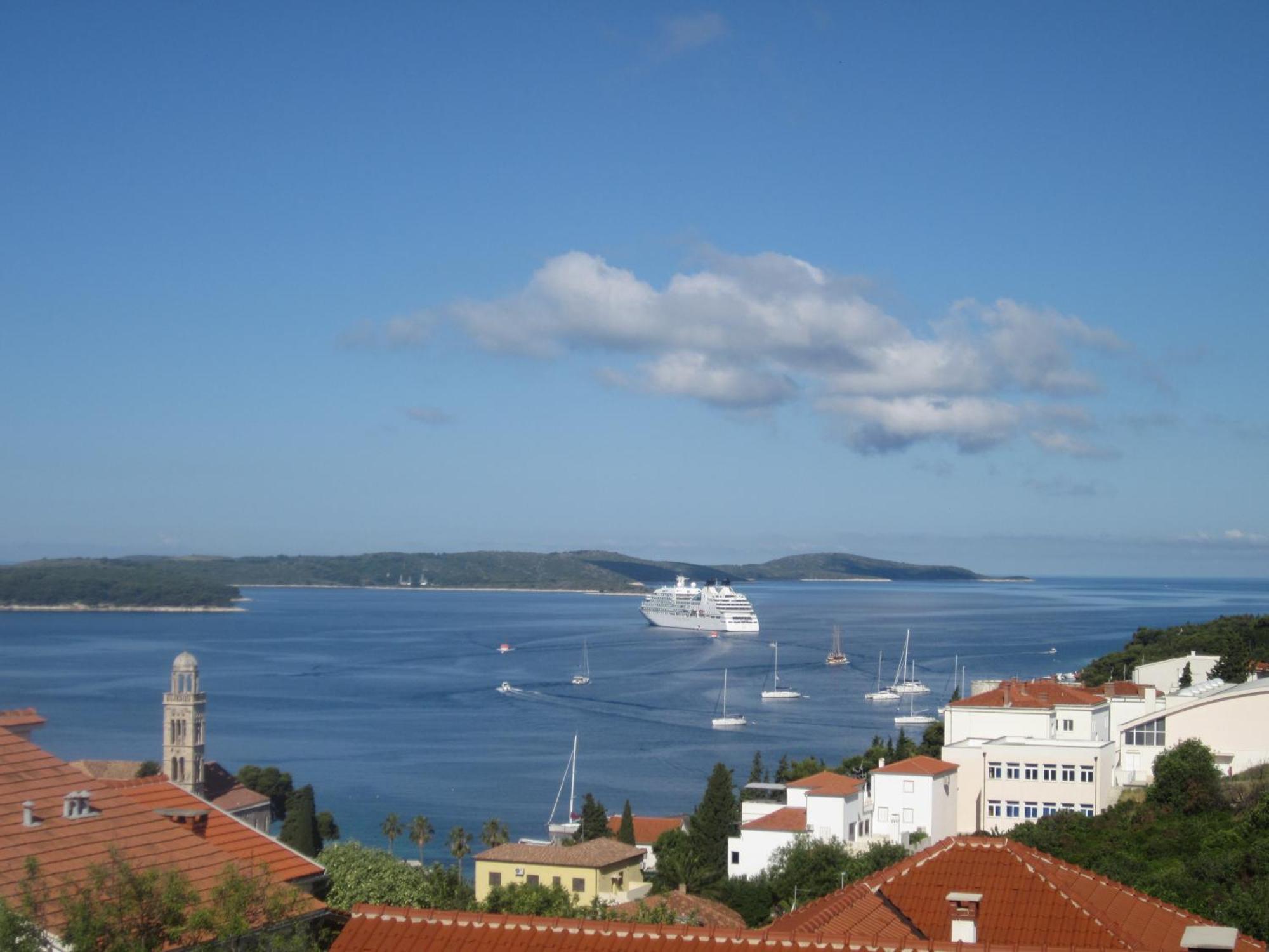 Apartments Kresic Hvar Town Zewnętrze zdjęcie