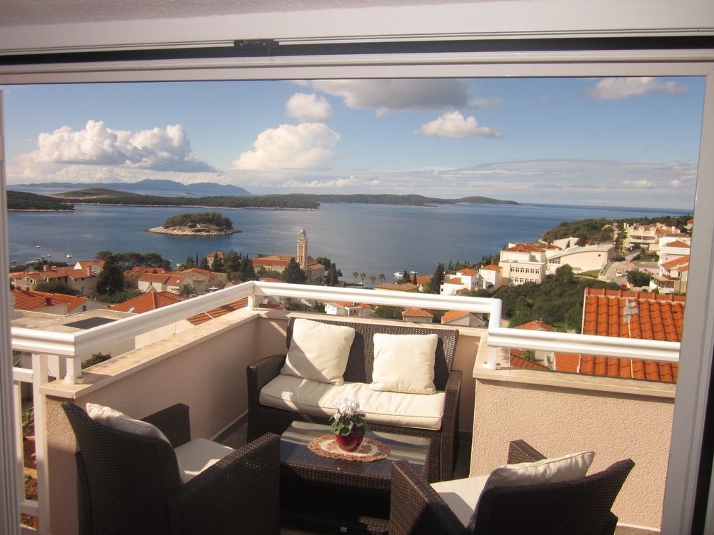 Apartments Kresic Hvar Town Zewnętrze zdjęcie