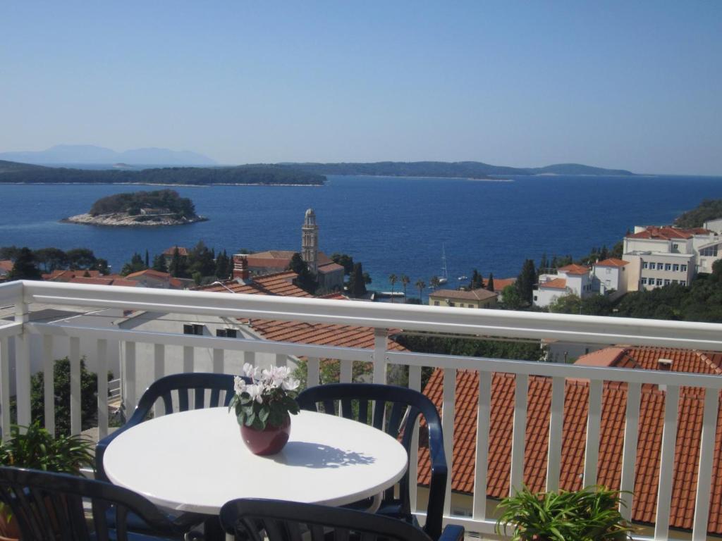 Apartments Kresic Hvar Town Pokój zdjęcie